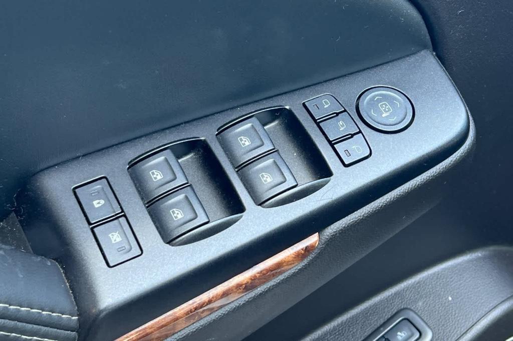 used 2016 Chevrolet Tahoe car, priced at $21,499