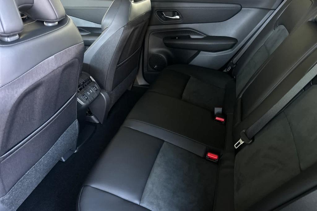 new 2025 Nissan ARIYA car, priced at $47,620