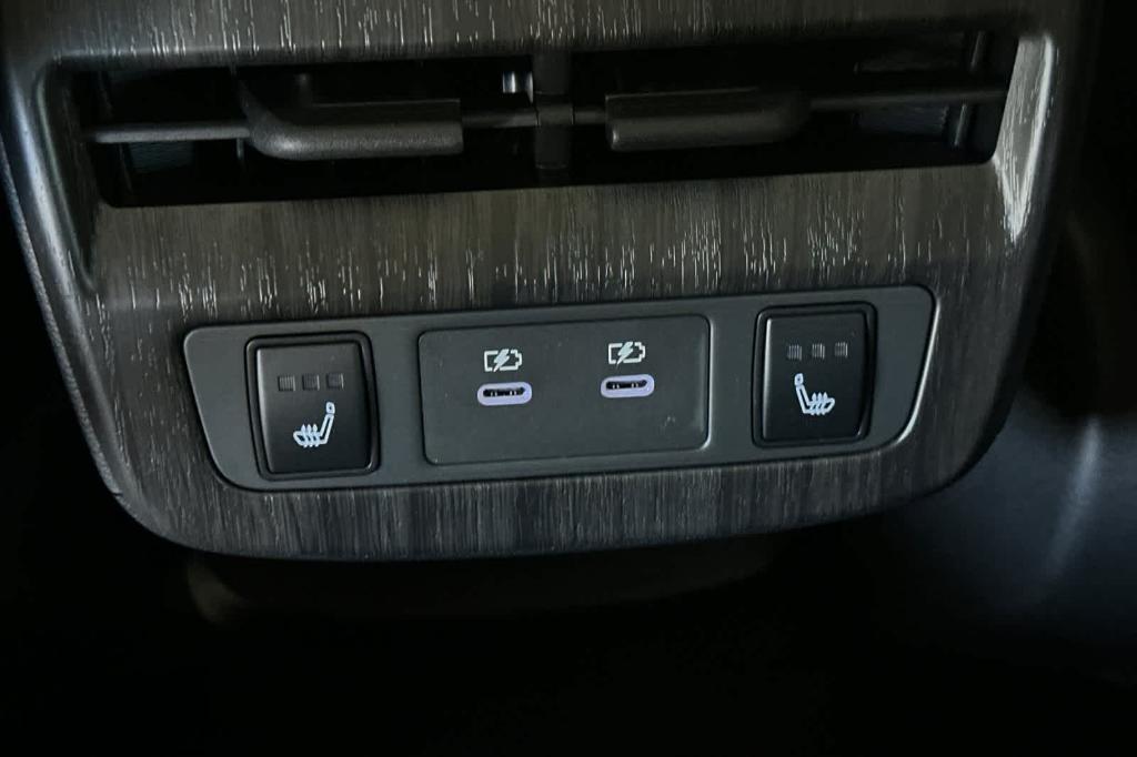 new 2025 Nissan ARIYA car, priced at $47,620