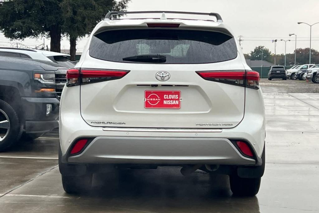 used 2020 Toyota Highlander car, priced at $36,310