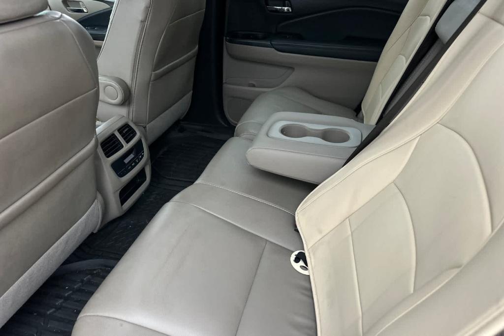 used 2018 Honda Pilot car, priced at $23,995