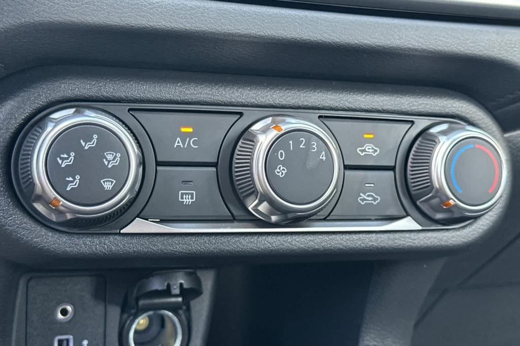 new 2025 Nissan Versa car, priced at $20,250