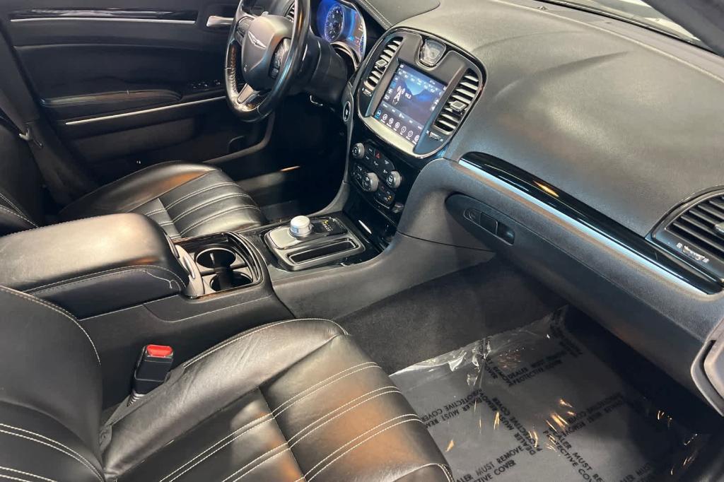 used 2022 Chrysler 300 car, priced at $21,929