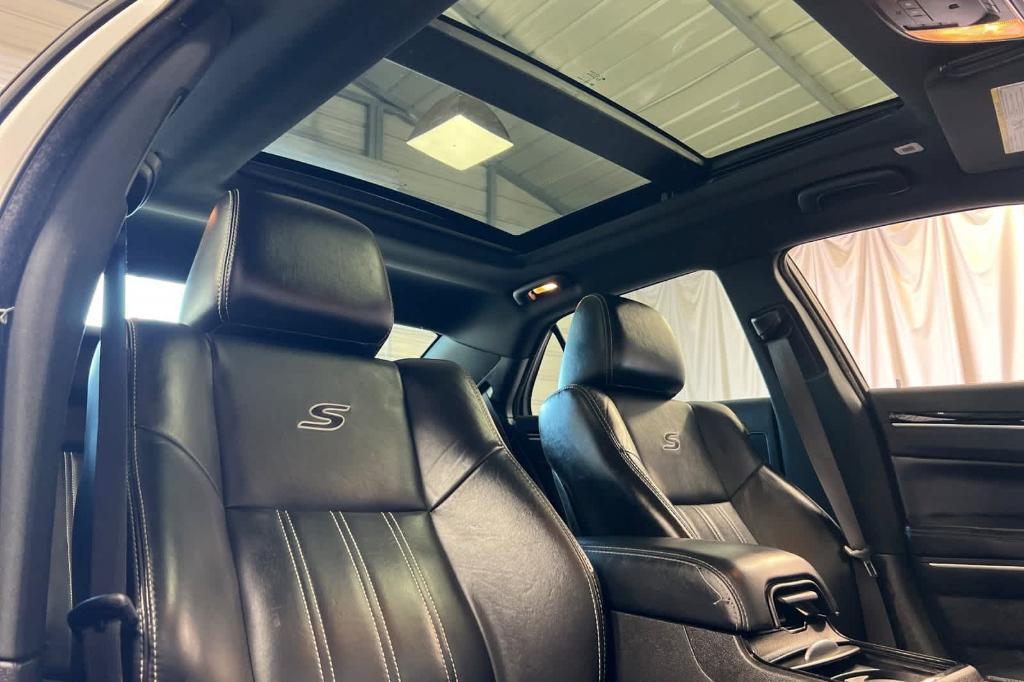 used 2022 Chrysler 300 car, priced at $21,929