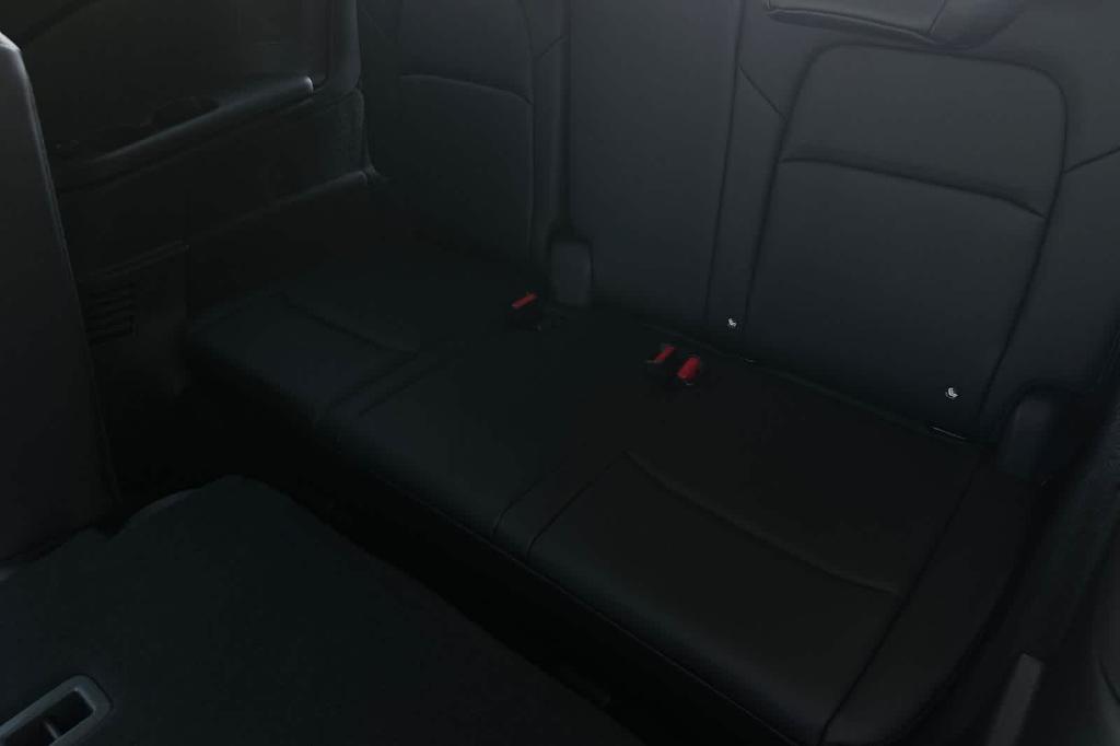 new 2025 Nissan Pathfinder car, priced at $44,301