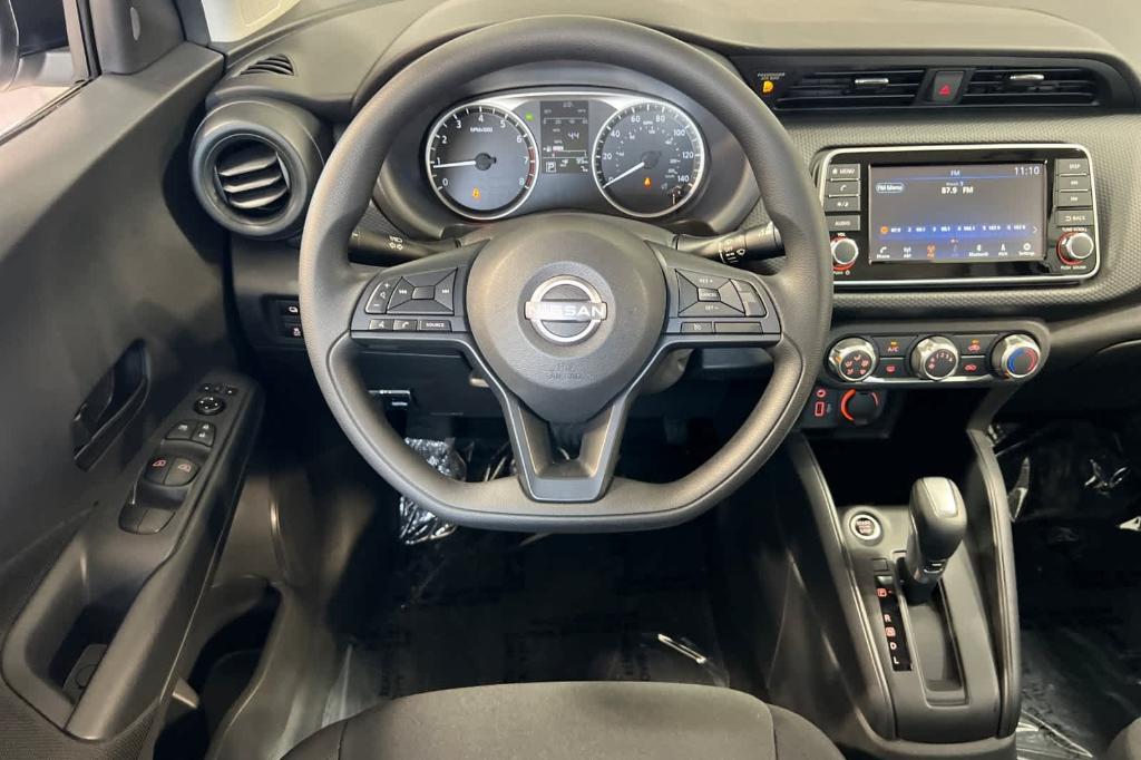 new 2025 Nissan Kicks Play car, priced at $22,071