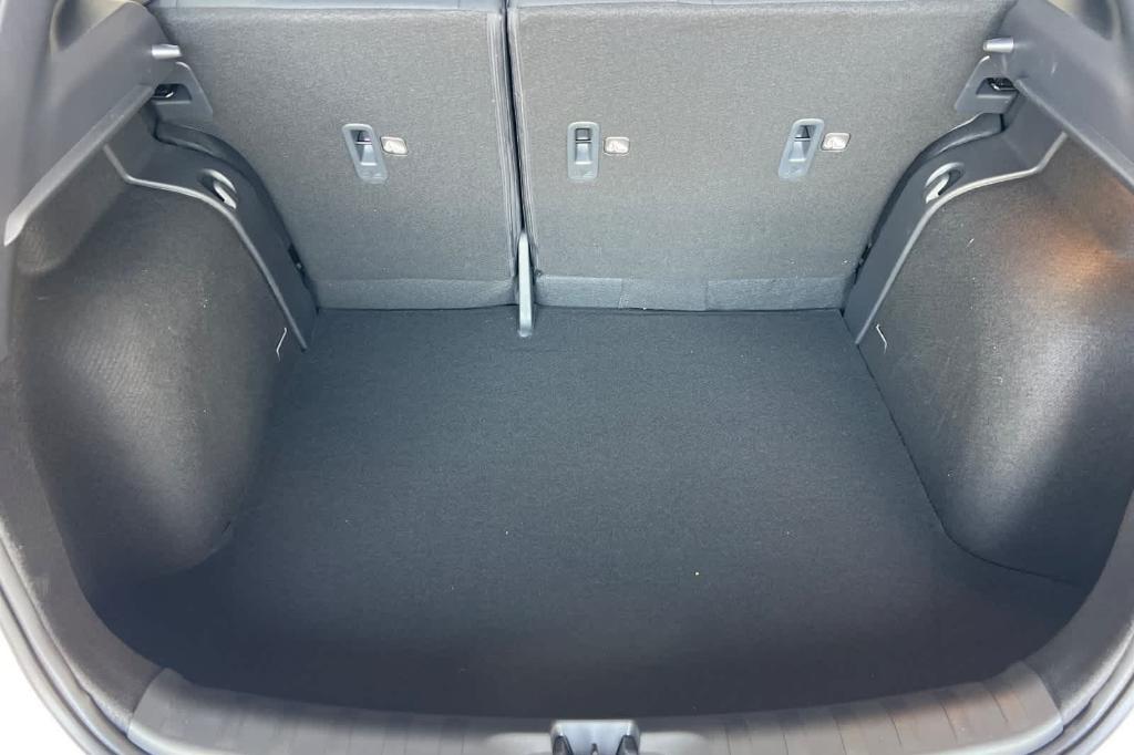 new 2025 Nissan Kicks Play car, priced at $22,071