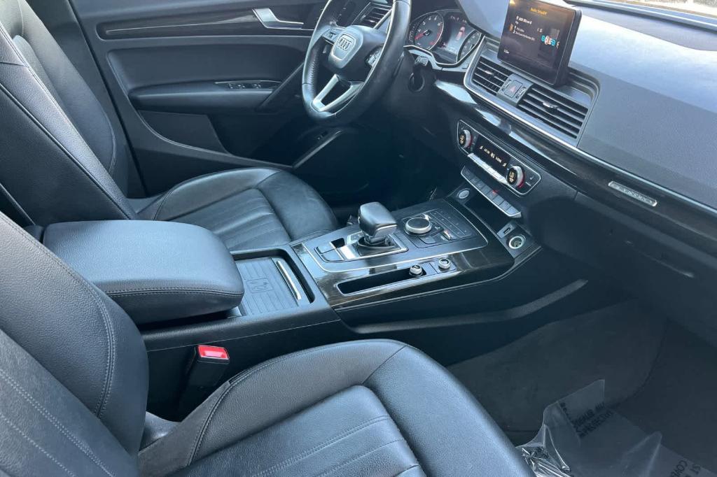 used 2020 Audi Q5 car, priced at $19,924