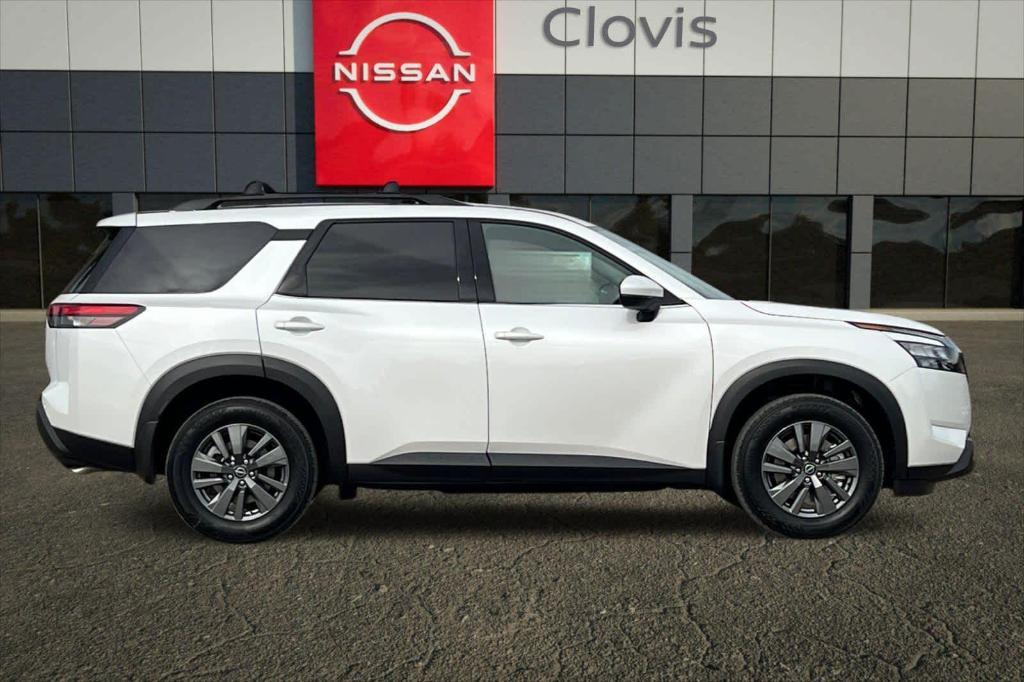 new 2025 Nissan Pathfinder car, priced at $33,894