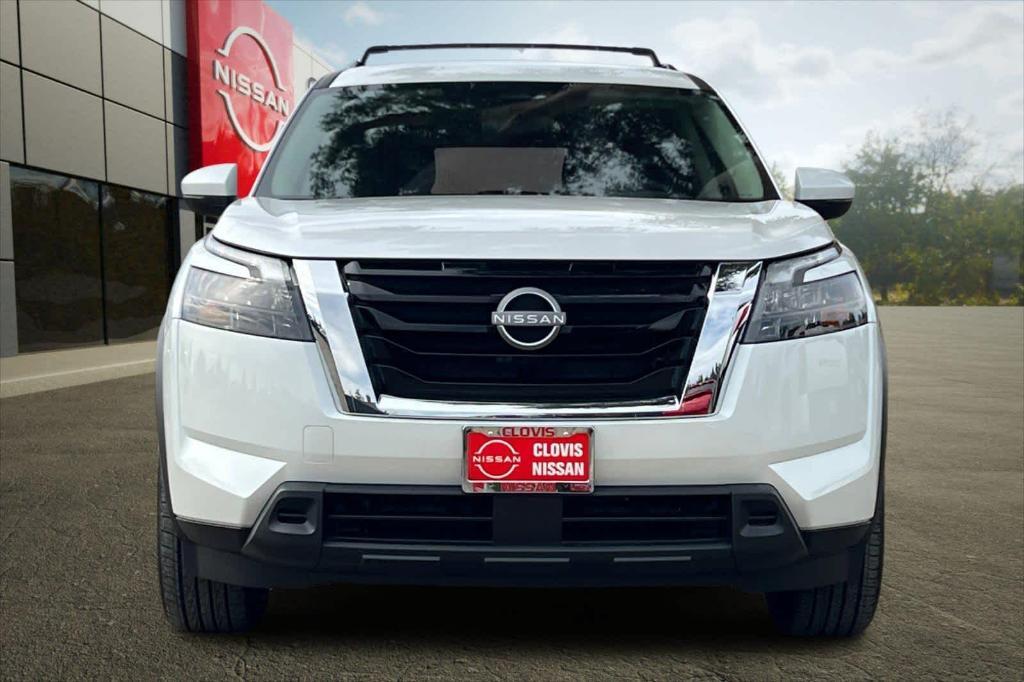 new 2025 Nissan Pathfinder car, priced at $33,894