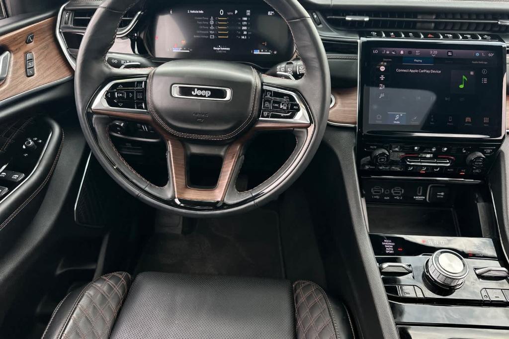 used 2024 Jeep Grand Cherokee car, priced at $47,978