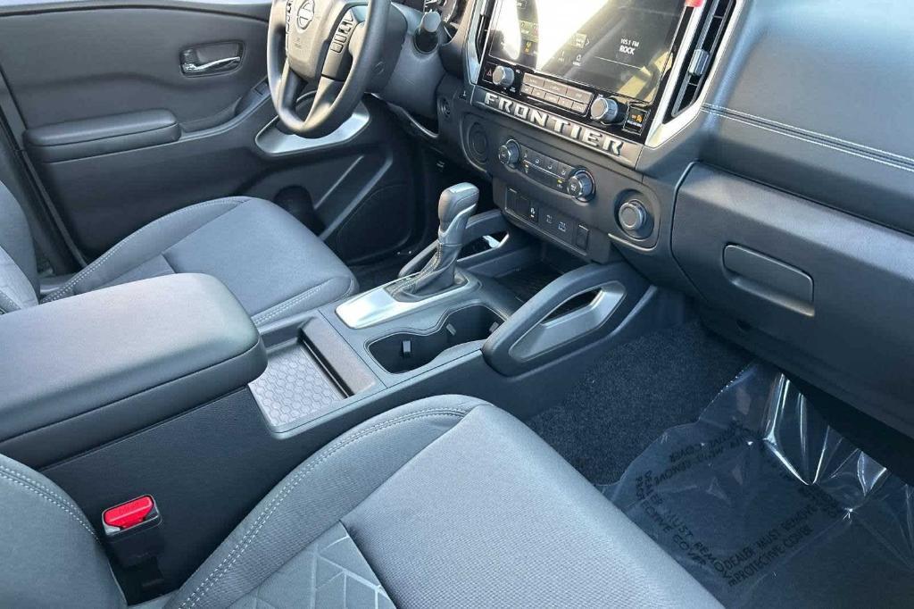 new 2025 Nissan Frontier car, priced at $36,321