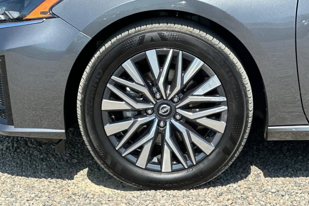 used 2025 Nissan Altima car, priced at $21,534