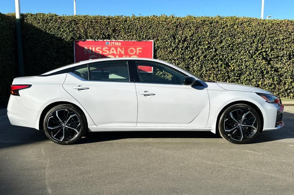 new 2025 Nissan Altima car, priced at $31,920