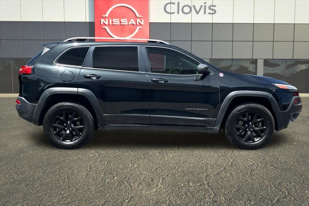 used 2015 Jeep Cherokee car, priced at $10,958
