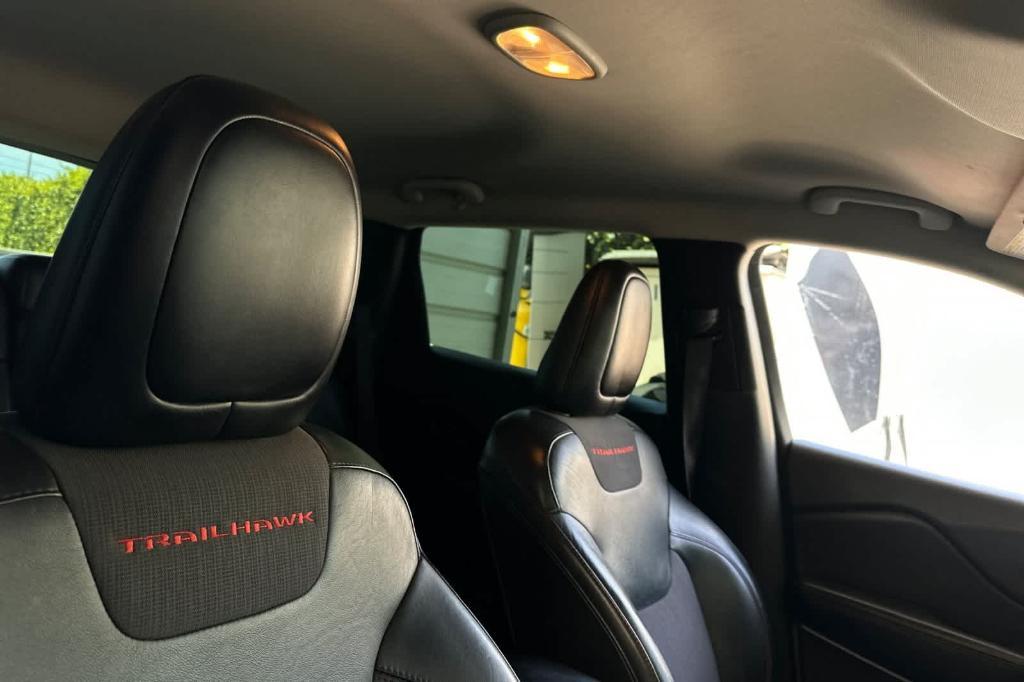 used 2015 Jeep Cherokee car, priced at $12,585