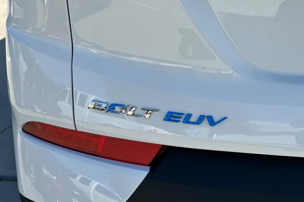 used 2022 Chevrolet Bolt EUV car, priced at $19,157