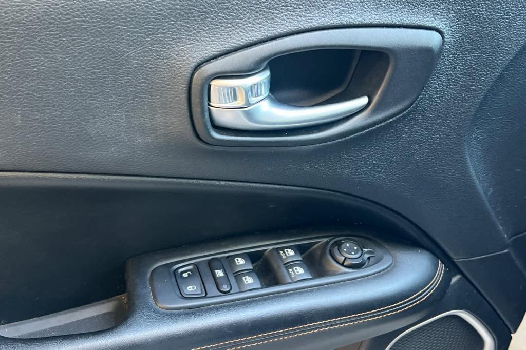 used 2018 Jeep Compass car, priced at $15,527