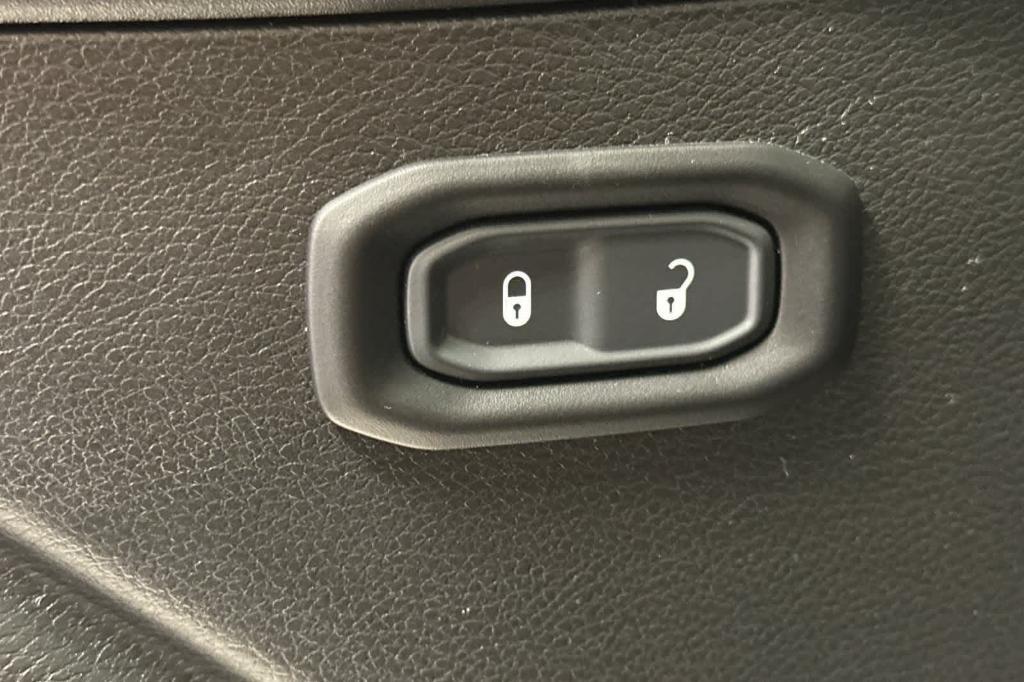 used 2023 Jeep Wrangler car, priced at $31,938