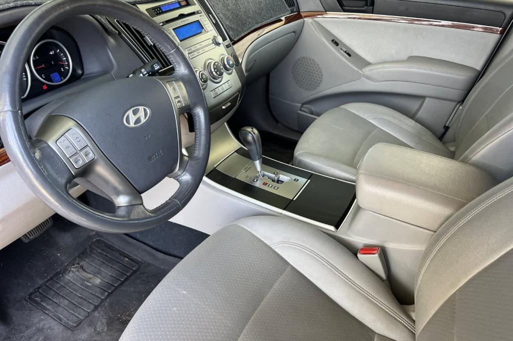 used 2010 Hyundai Veracruz car, priced at $6,975