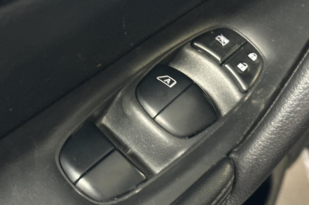 used 2019 Nissan Rogue car, priced at $10,832