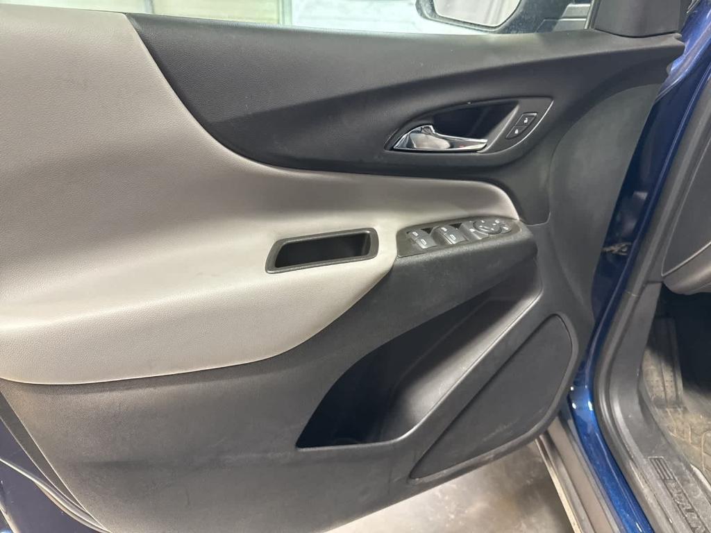 used 2023 Chevrolet Equinox car, priced at $21,145