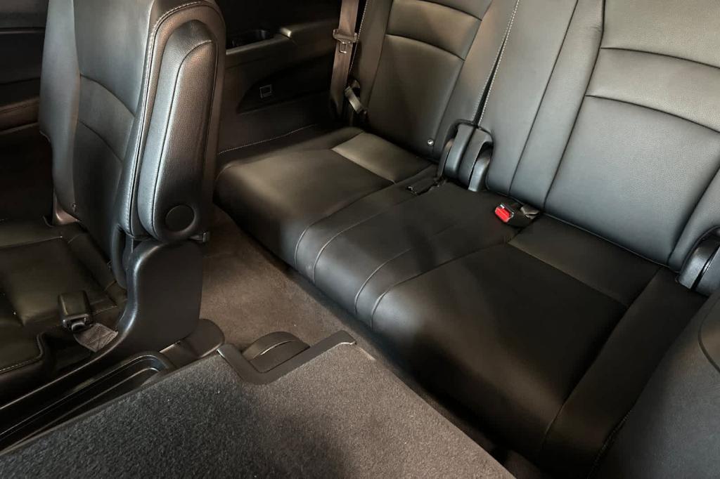 used 2022 Honda Pilot car, priced at $23,729