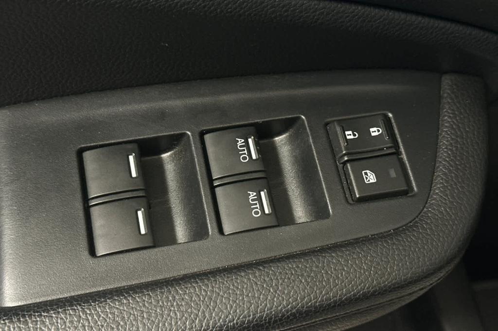 used 2022 Honda Pilot car, priced at $23,729