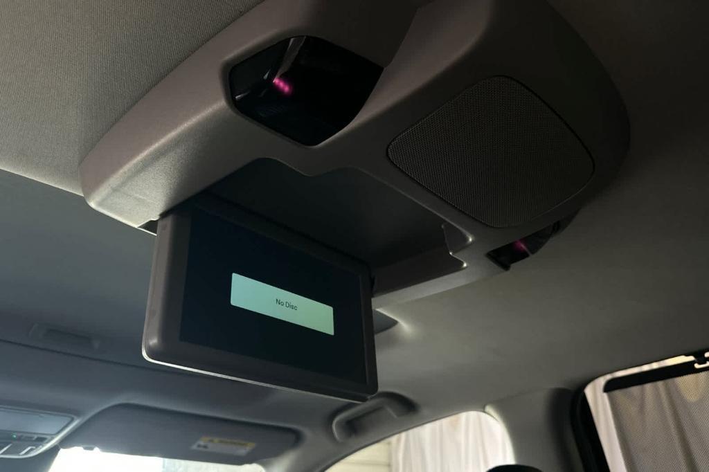 used 2022 Honda Pilot car, priced at $23,729