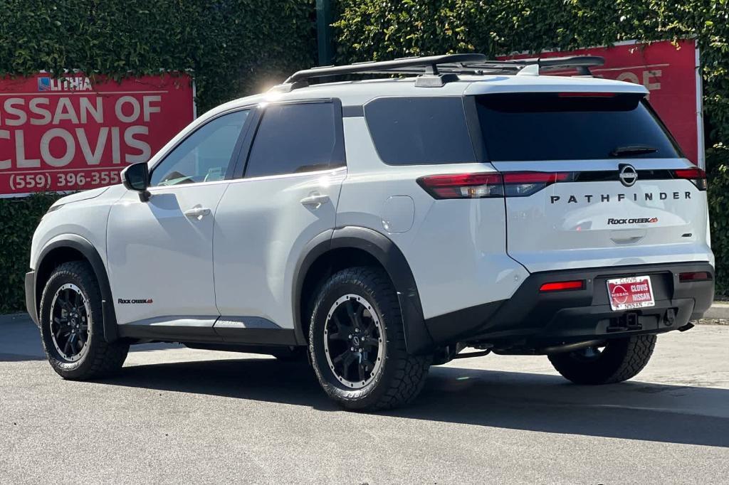 new 2025 Nissan Pathfinder car, priced at $40,762