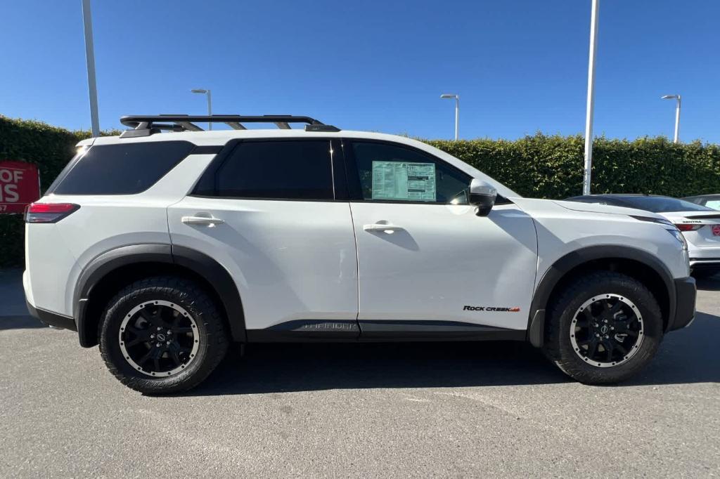 new 2025 Nissan Pathfinder car, priced at $40,762