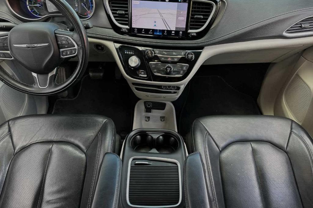 used 2022 Chrysler Pacifica Hybrid car, priced at $24,163