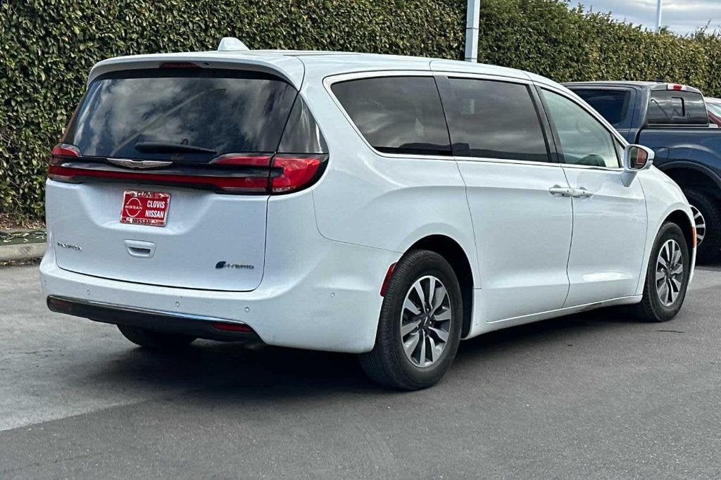 used 2022 Chrysler Pacifica Hybrid car, priced at $24,163