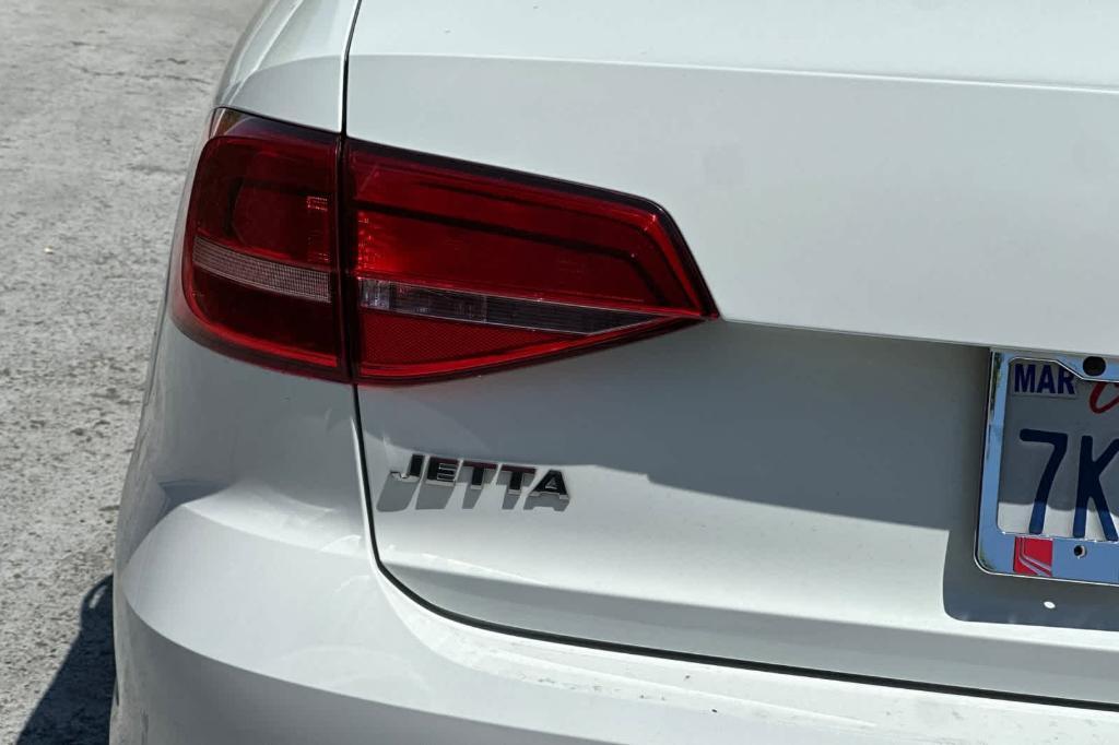 used 2015 Volkswagen Jetta car, priced at $7,827