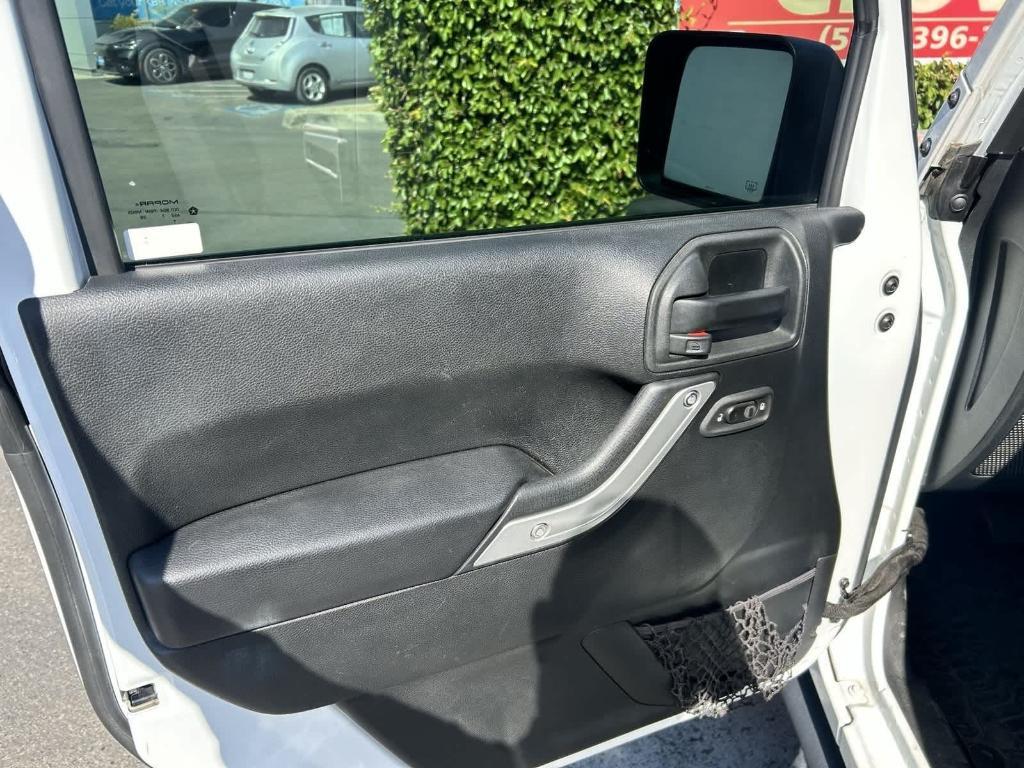 used 2017 Jeep Wrangler Unlimited car, priced at $26,214