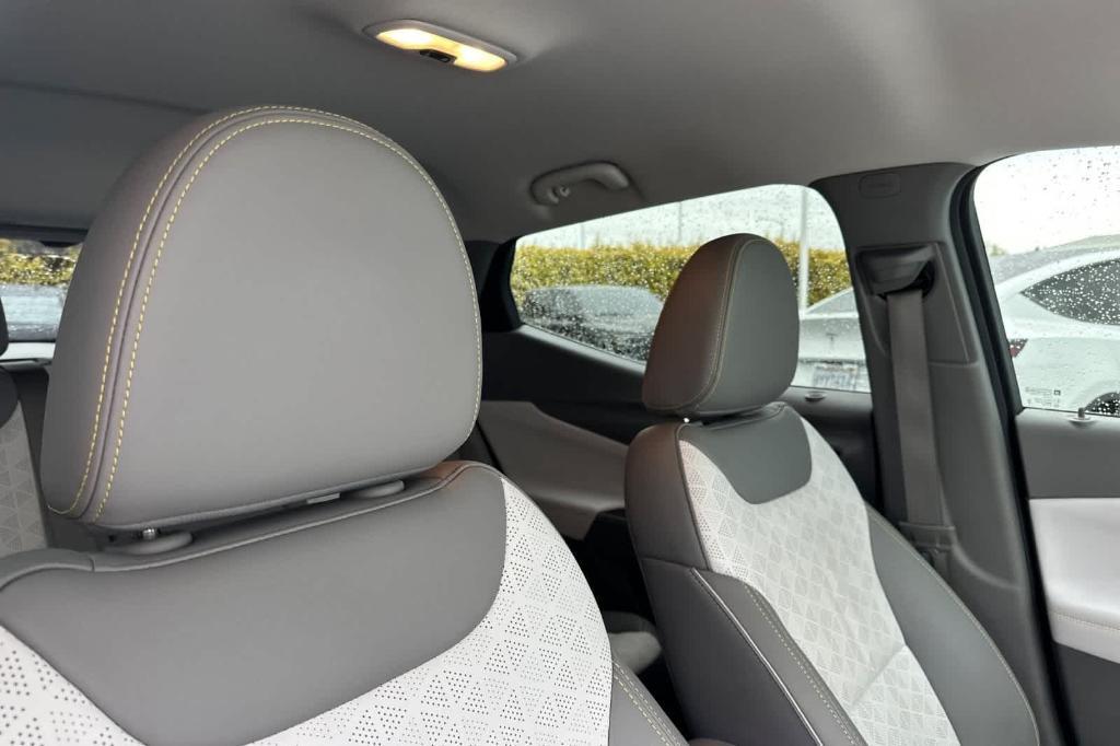 used 2023 Chevrolet Bolt EUV car, priced at $23,902