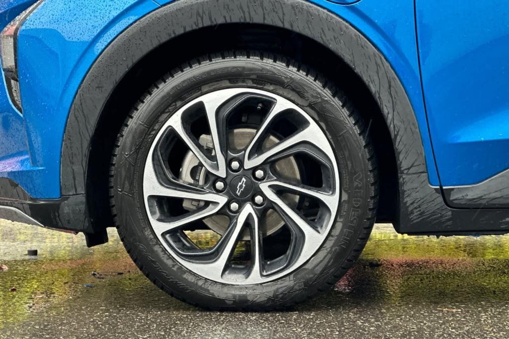 used 2023 Chevrolet Bolt EUV car, priced at $23,902