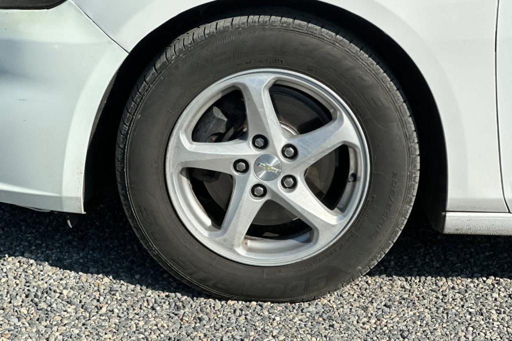 used 2017 Chevrolet Malibu car, priced at $8,101