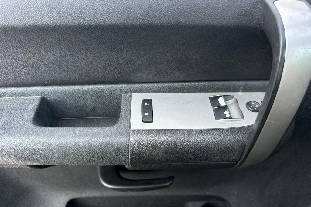 used 2007 Chevrolet Silverado 1500 car, priced at $14,995