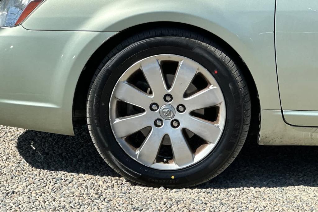 used 2007 Toyota Avalon car, priced at $7,019