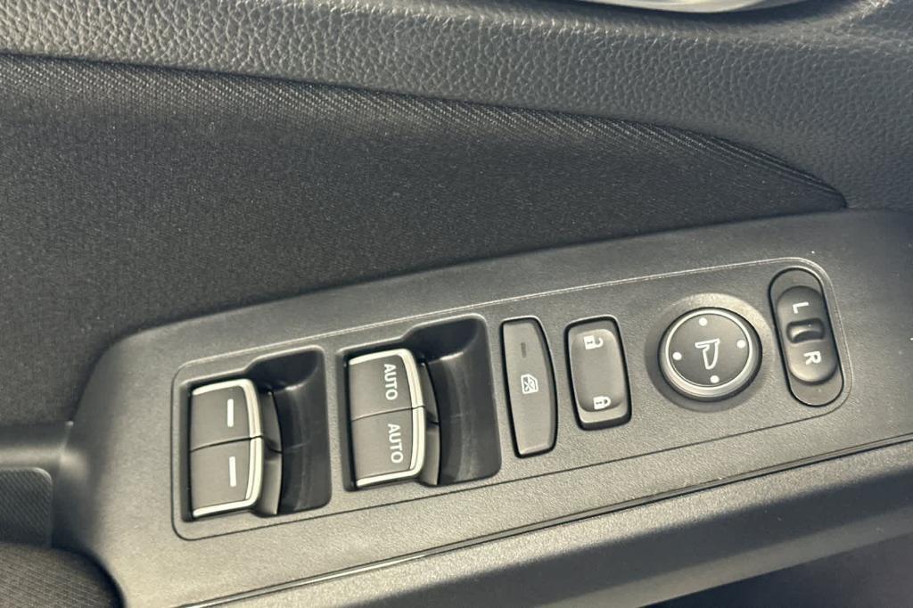 used 2025 Honda Civic Hybrid car, priced at $28,967