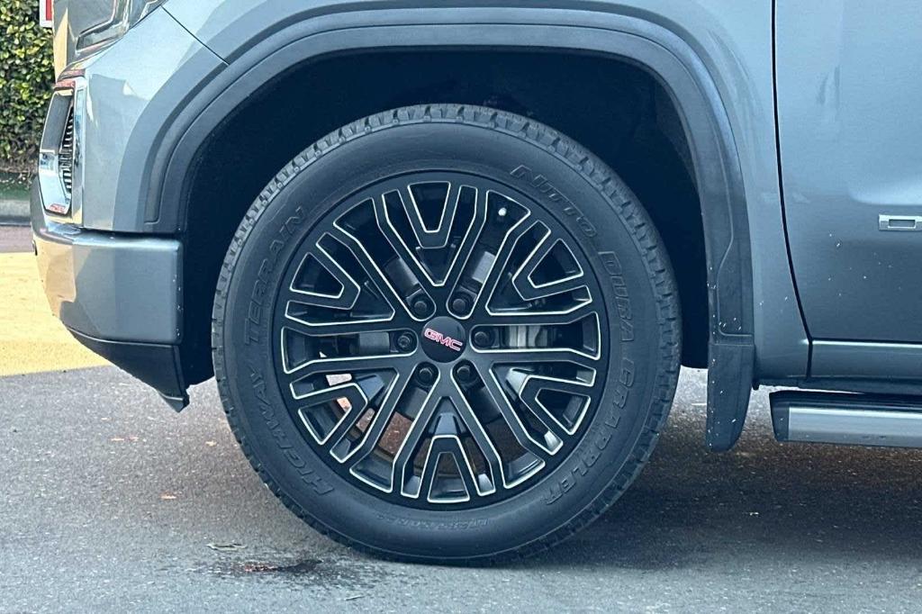 used 2019 GMC Sierra 1500 car, priced at $31,429