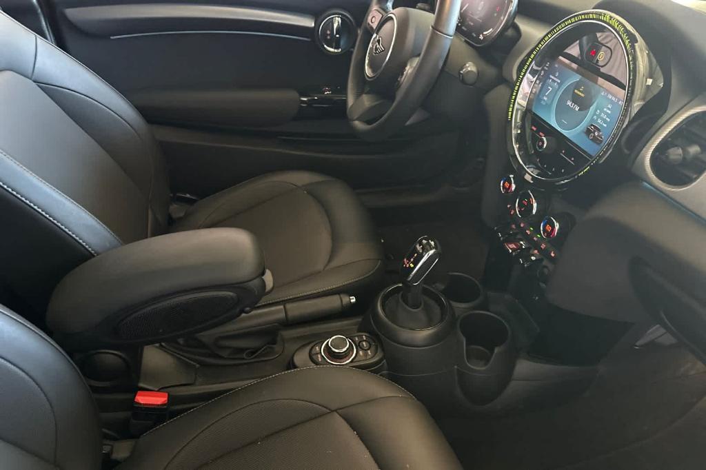 used 2023 MINI Hardtop car, priced at $20,964