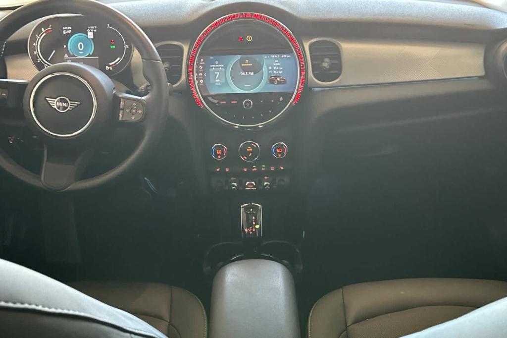 used 2023 MINI Hardtop car, priced at $20,964