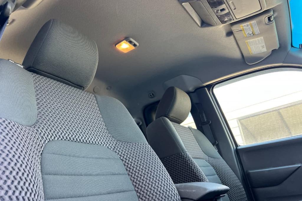 used 2015 Nissan Frontier car