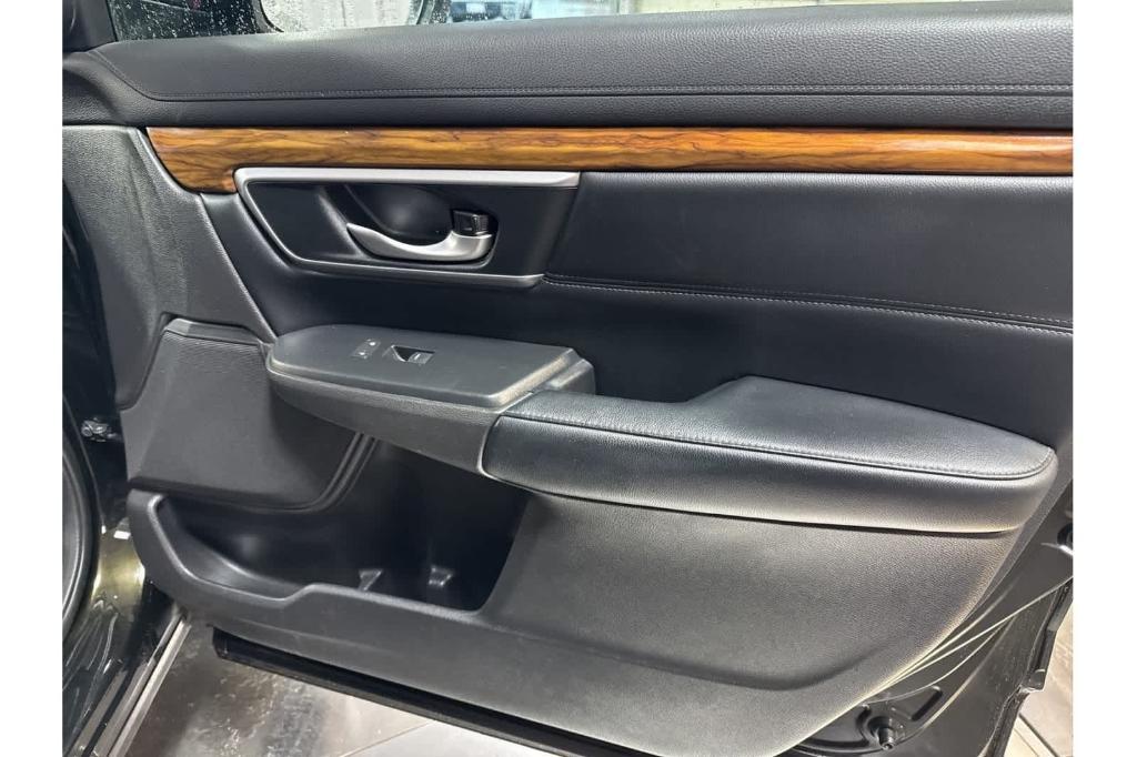 used 2017 Honda CR-V car, priced at $14,153