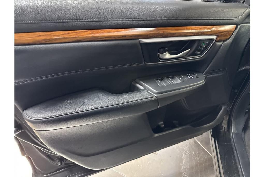 used 2017 Honda CR-V car, priced at $14,153