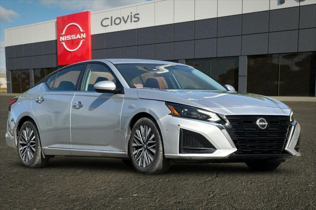 used 2023 Nissan Altima car, priced at $18,567