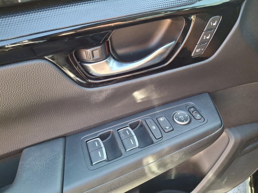 used 2024 Honda CR-V car, priced at $33,535