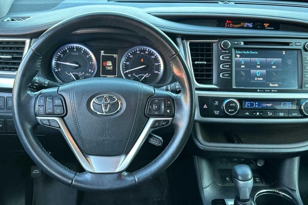 used 2018 Toyota Highlander car, priced at $29,868